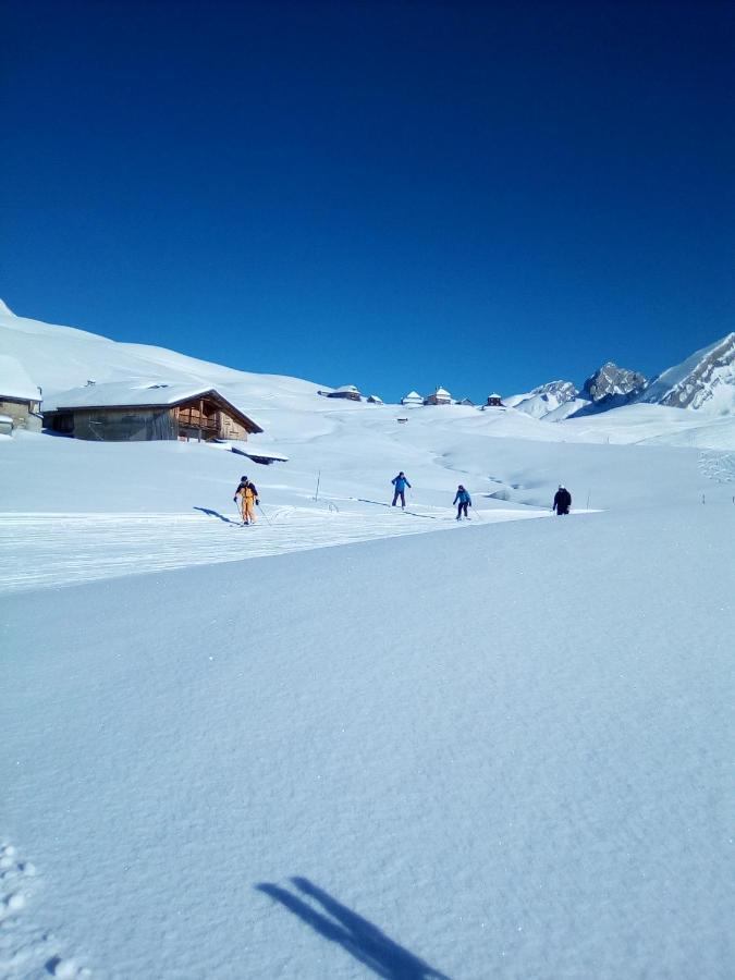 "Chalet Les Aravis" Chalet Et Appartements Le Grand-Bornand Exterior foto